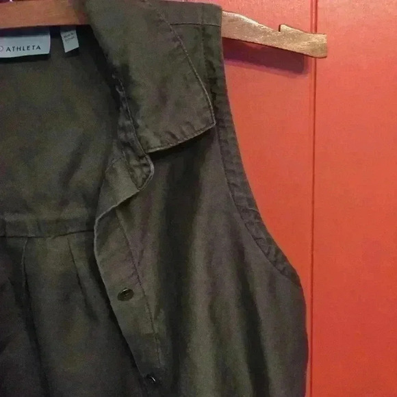 Athleta Tencel button down tank - Picture 5 of 9